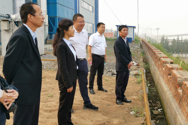 陜西航天建設(shè)集團(tuán)有限公司總經(jīng)理、黨委副書記謝明娟率隊(duì)赴遼寧一諾環(huán)保產(chǎn)業(yè)集團(tuán)開展考察調(diào)研工作
